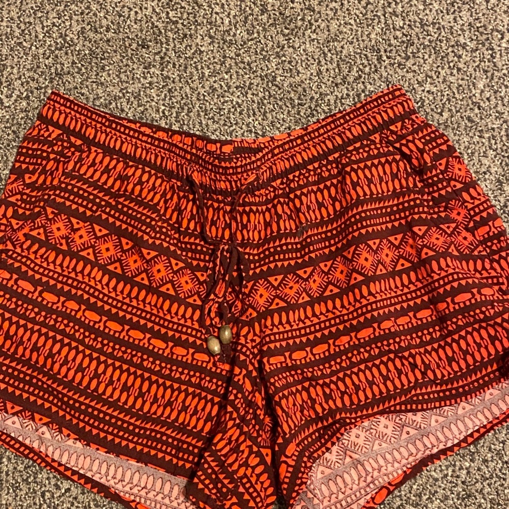 Loose shorts
